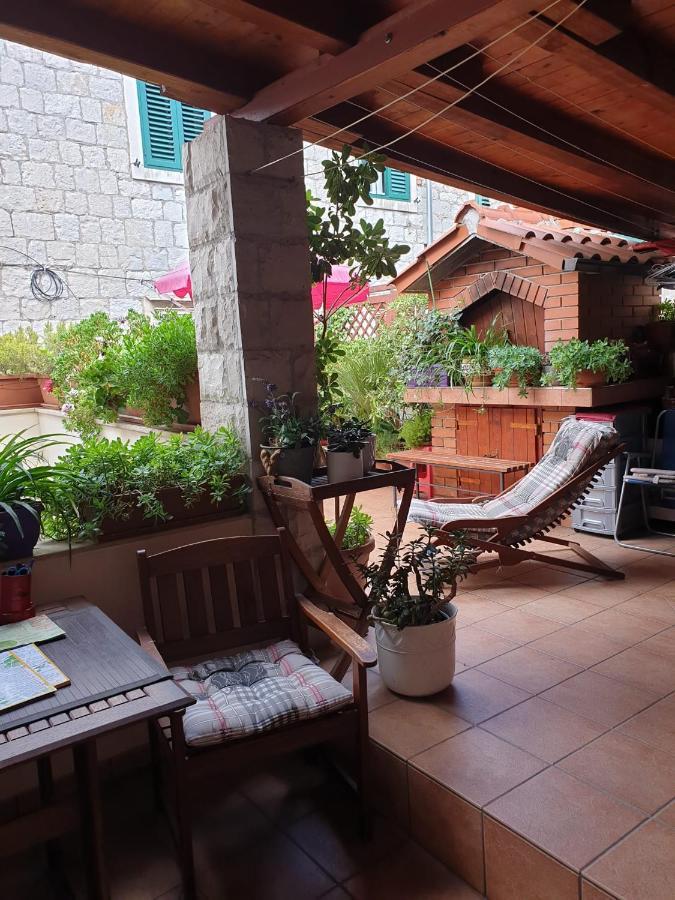 Apartments And Rooms Villa Lina Split Exterior foto